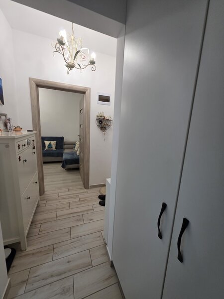 Titanul Nou, Nicolae Teclu, pe Drumul Gura Crivatului, centrala, parcare,